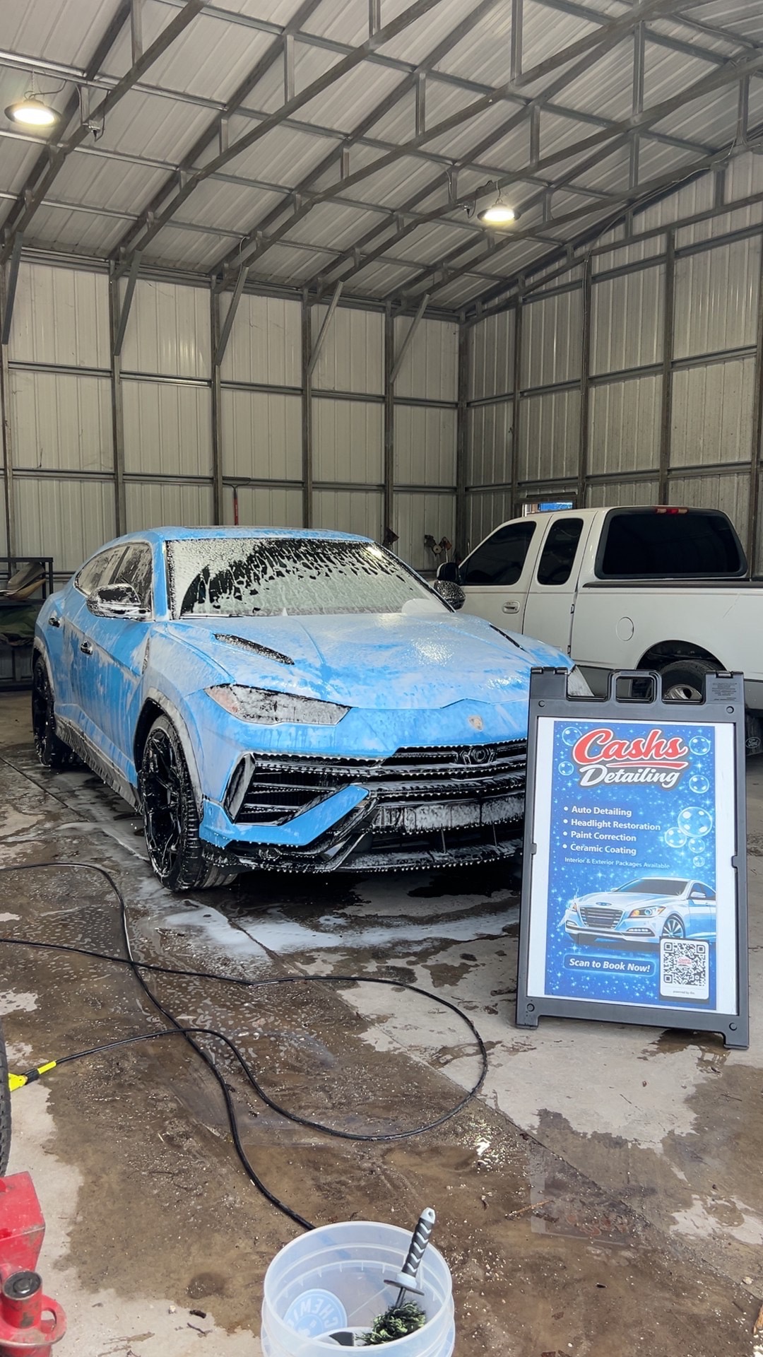 Exterior Premium Detail